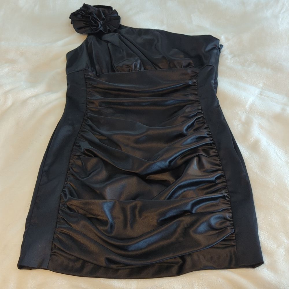 Jessica McClintock For Gunne Sax One shoulder party prom black dress size 9